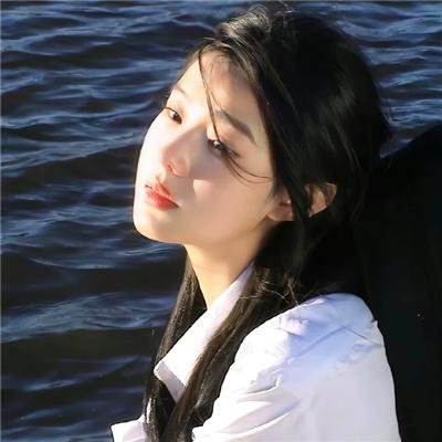 住在我身体里的那个她
